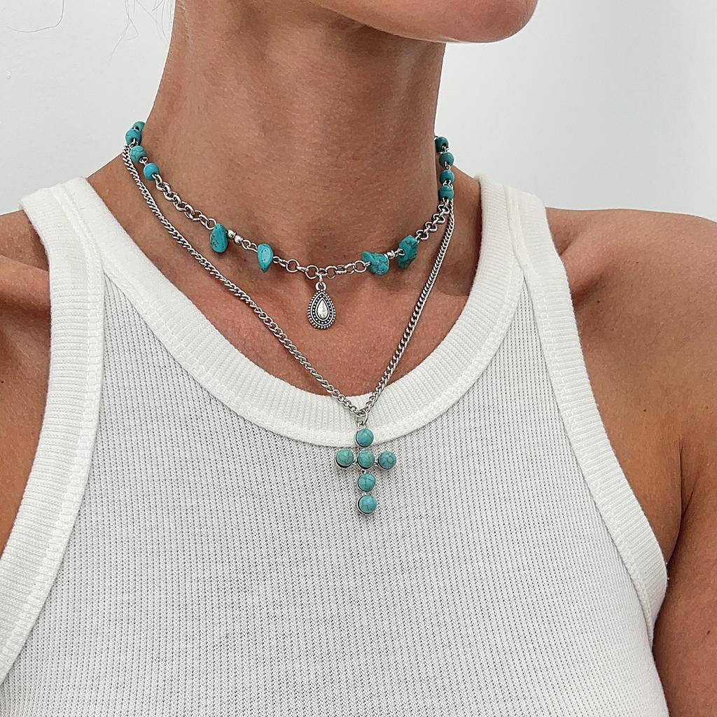 Ethnic Style Imitation Turquoise Cross Beaded Necklace, Retro Love Bow Pendant Collarbone Chain