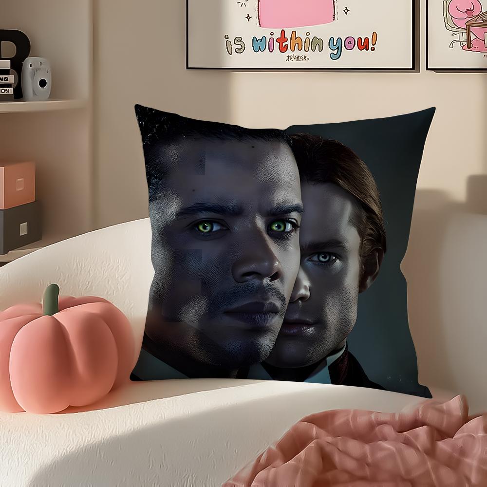 Romantic Tragic Film IInterview with the Vampire Cushion Cover Pillowcase Short Plush Invisible Zipper Room Sofa Cushion Cover