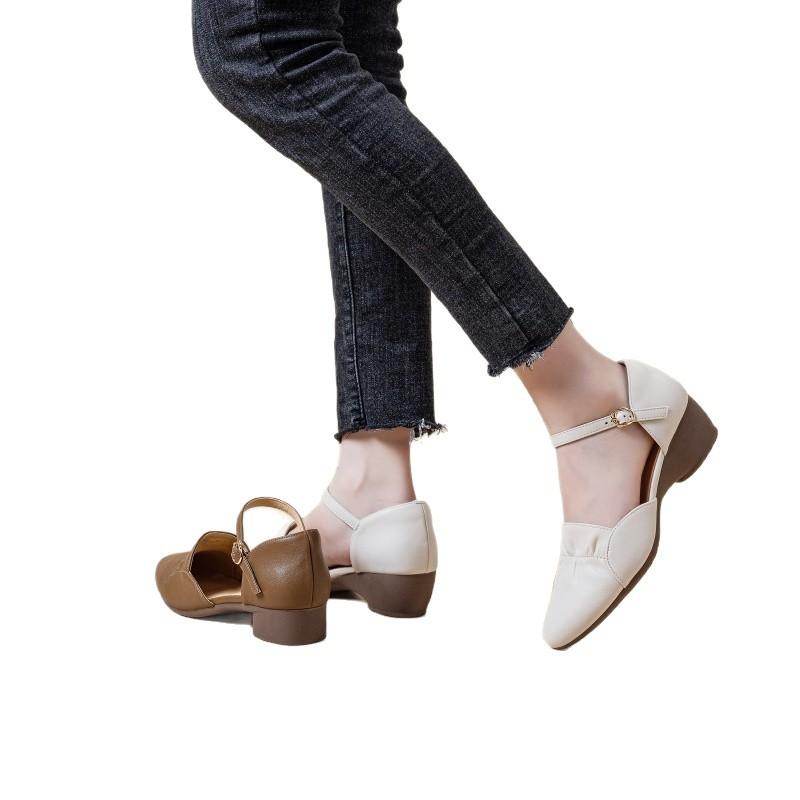 Spring and Autumn slope heel hollow women's shoes comfortable pointed one-word sandals European and American comfortable Korean version mother sandals