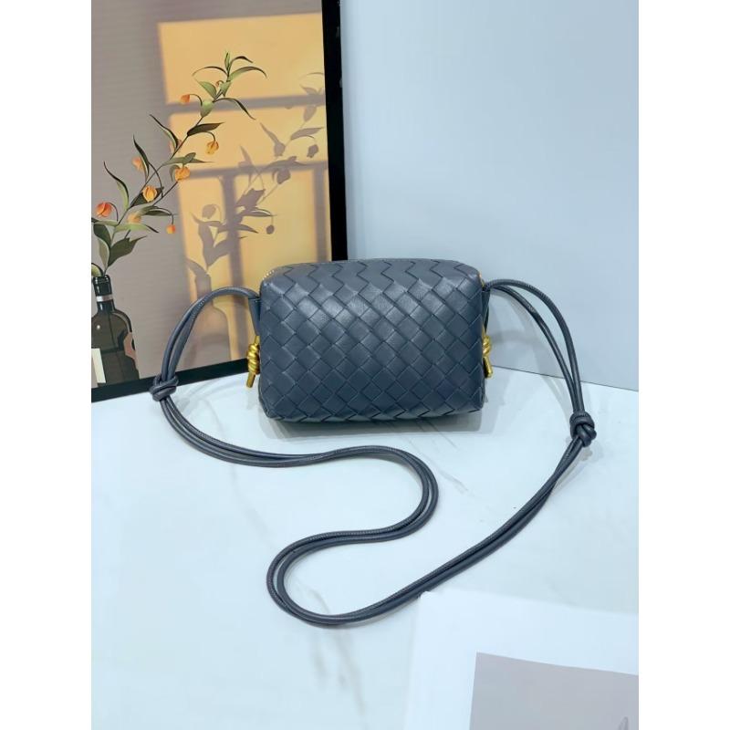 New wind braided camera bag, metal node braided small square bag, niche soft leather single shoulder messenger women's bag