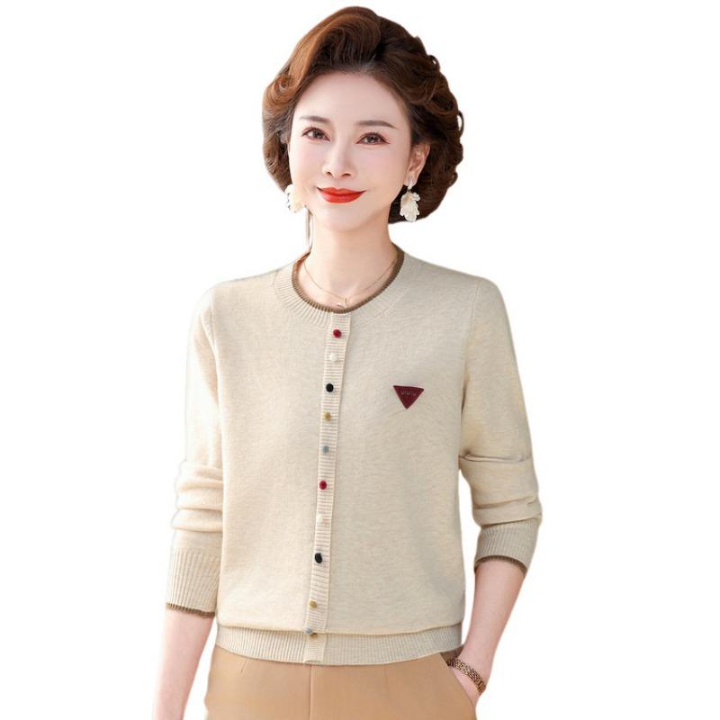 Autumn new mother clothing knitted bottoming shirt fashion age-reducing middle-aged and elderly women's clothing loose and versatile sweater