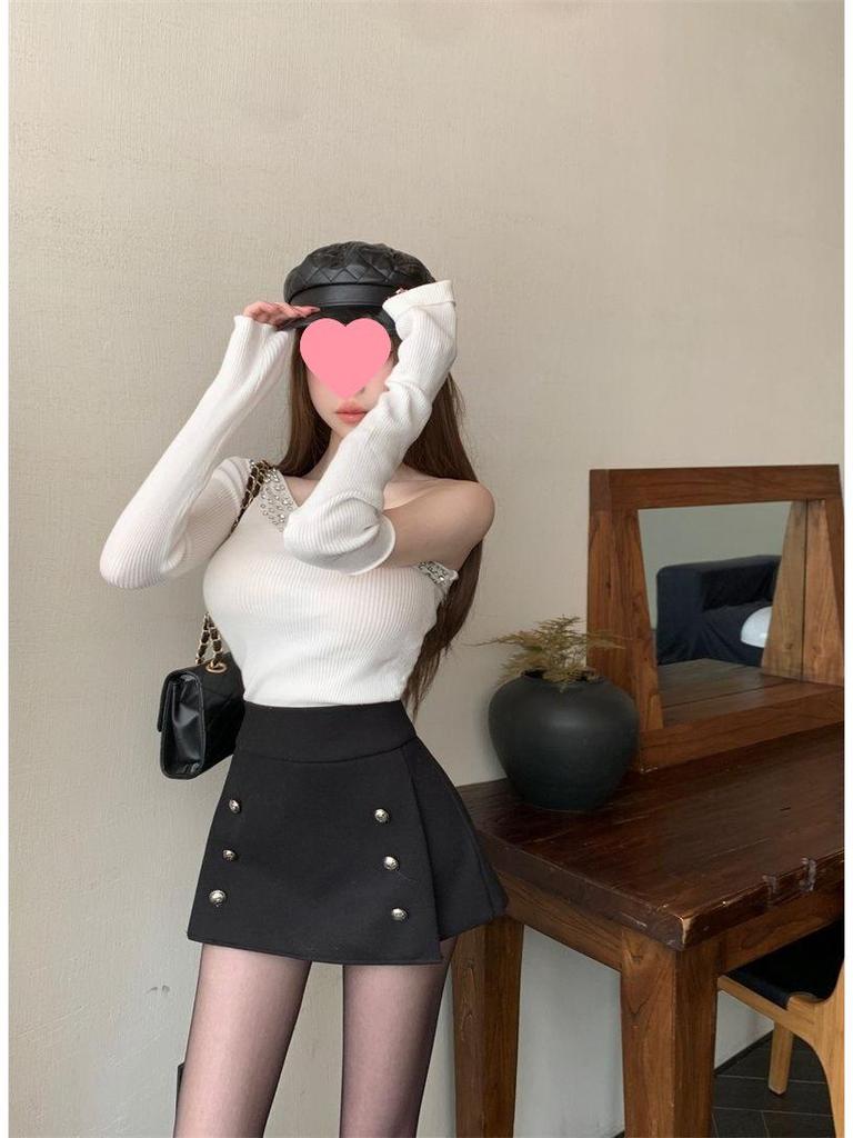2025 Autumn/Winter High-Waisted Woolen Culottes with Double-Breasted Slim-Fit Design