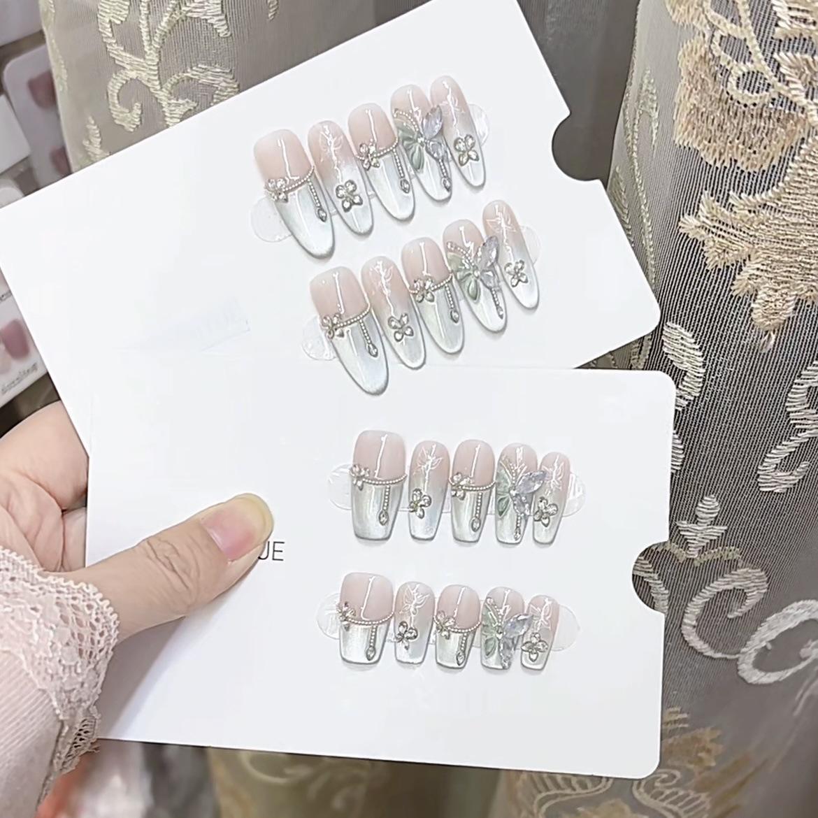 

Чисто ручная работа Фототерапия Носимые ногтевые пластины Волшебник страны Оз Носимые ногти Готовый продукт Многоразовый нейл-арт S