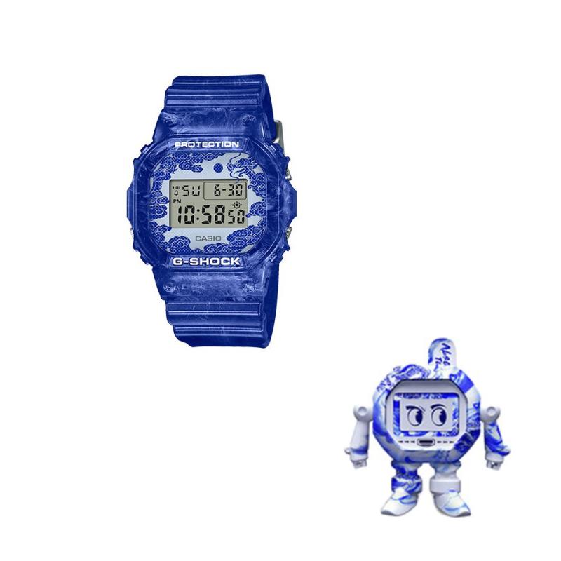 CASIO Men G-SQUAD Series Blue Watch DW-5600BWP-2PFQ Blue Strap Doll gift box