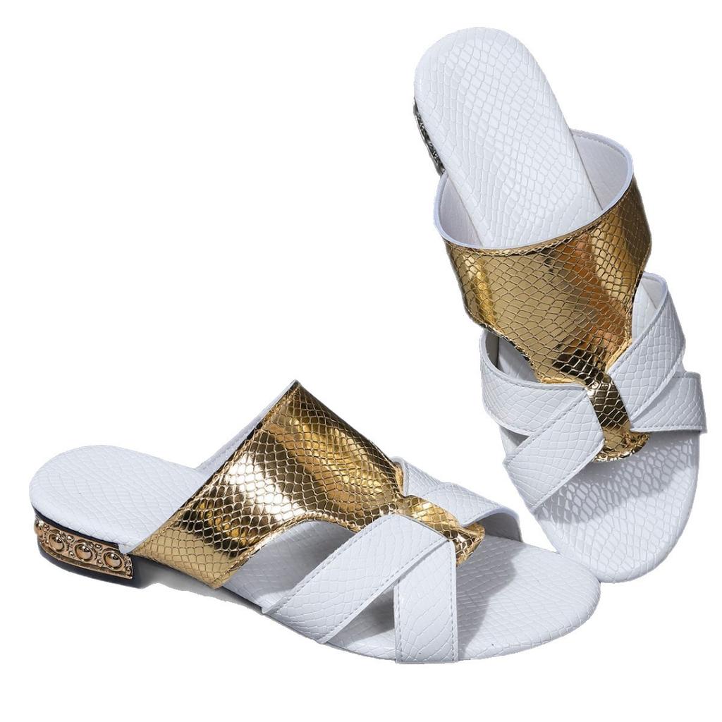 Dicke Ferse große Größe Hausschuhe Damen 2025 Sommer neu Fischmaul eckig modisch und bequem Lazy Foot dicke Ferse Strandsandalen