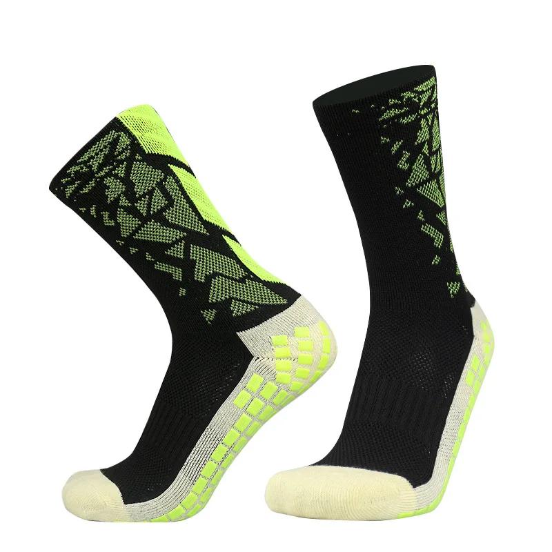 1Pairs Professional Men and Women Camouflage Arrow Soccer Socks Breathable Active Silicone Anti Slip Grip Football