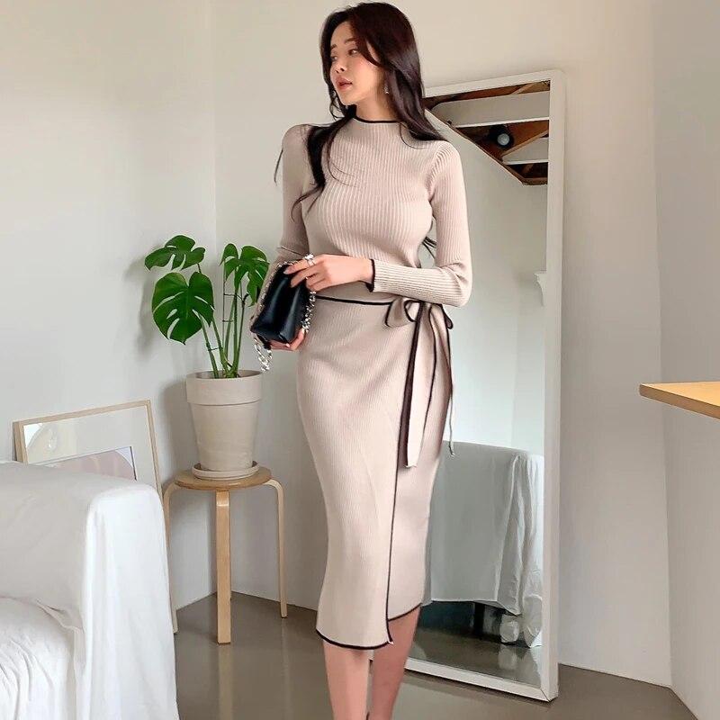 Høst Vinter Koreansk Stil Temperament Kjole Dame Slank midje Snøring Strikket Mid-Lengde Genser Kjole Vestidos