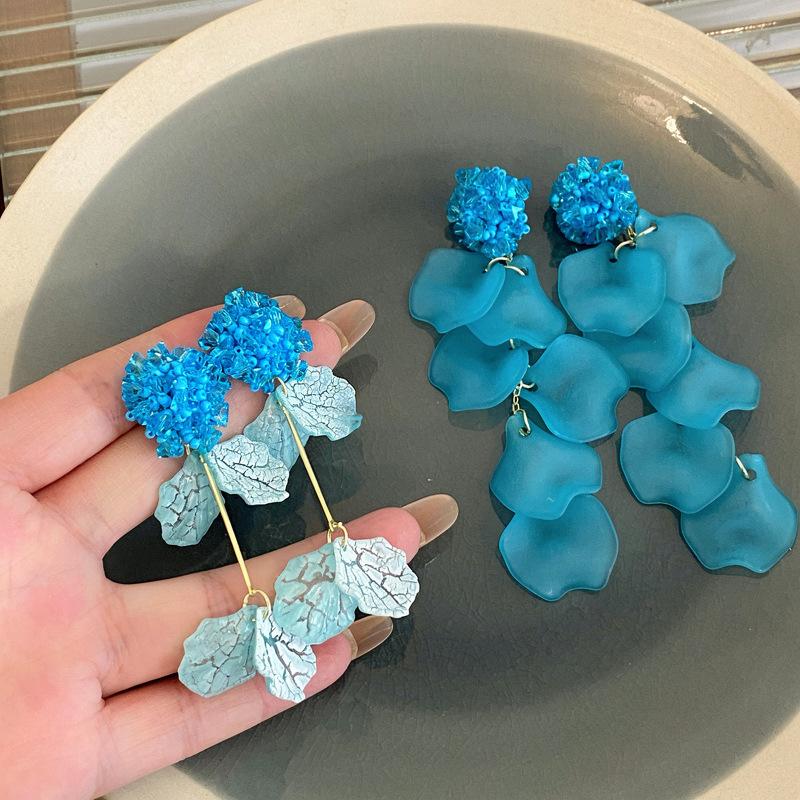 New Blue Hydrangea Dangle Earrings Women Tassel Petal Drop Earrings Fashion Beach Vacation Style Daily Wear Jewelry Accessories