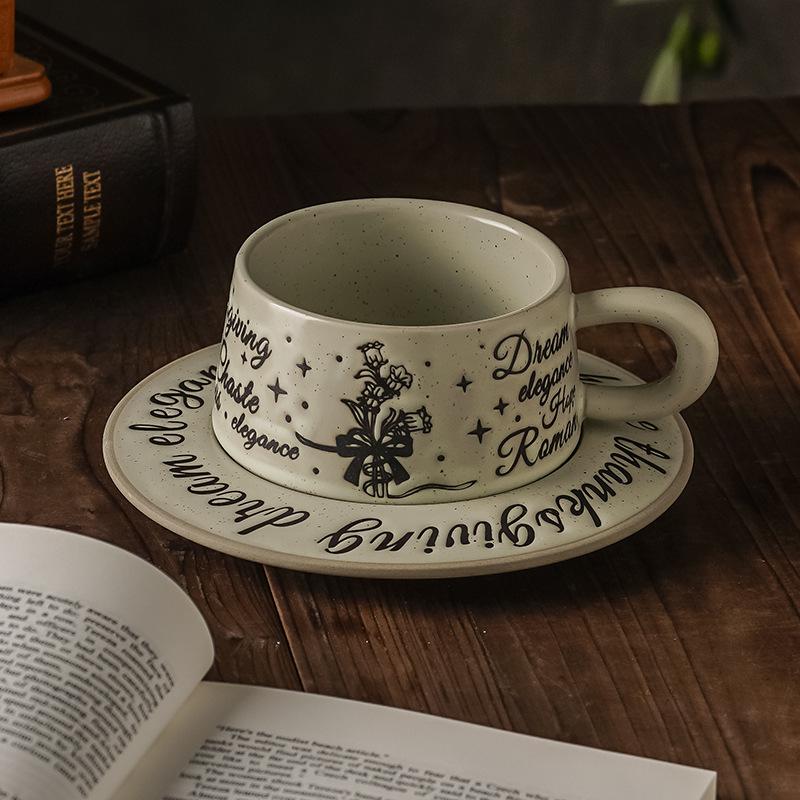 Retro Kaffeetassen und Untertassen aus grober Keramik, hochwertiger Eindruck, Nischenkreativität Latte Art Büro Nachmittagstee, japanischer hoher Wert ins