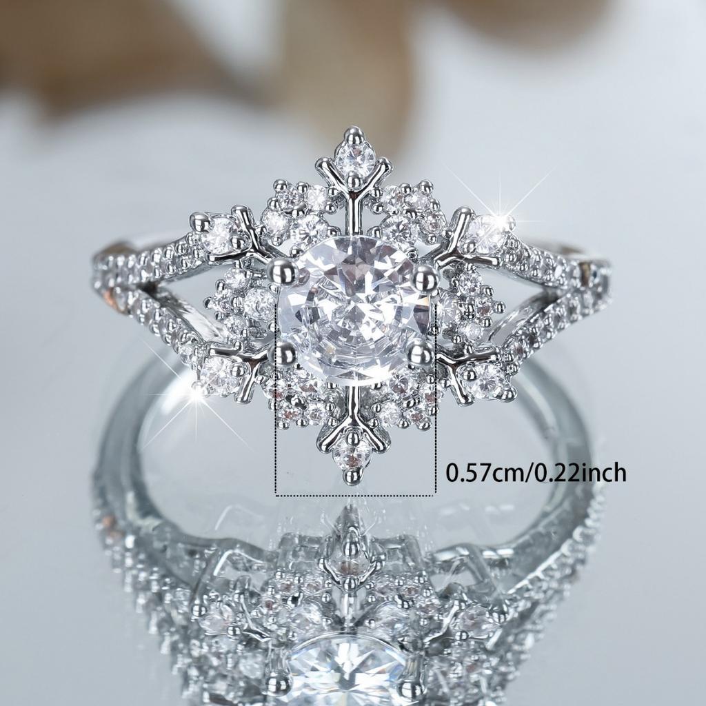 Luxurious Diamond-studded Snowflake Design Ring Light Luxury Fashion Sparkling Diamond Wedding Ring with a High-end Feel