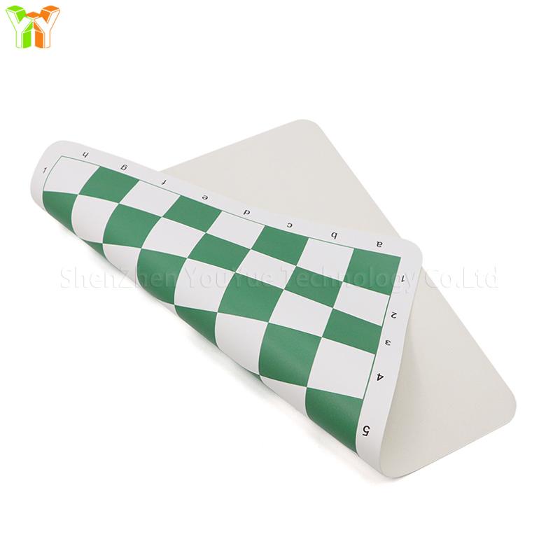 Neues Universal Aufrollbares Schachbrett aus Leder Leichte Turnier-Schachmatte Tragbares Weiches Aufrollbares Schachbrett für Anfänger