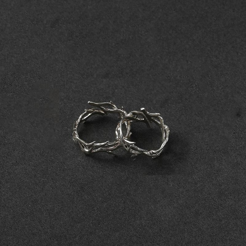 Męski Popowy Pierścionek Otwarty w Stylu Vintage z Krzyżem ze Srebra Sterlingowego