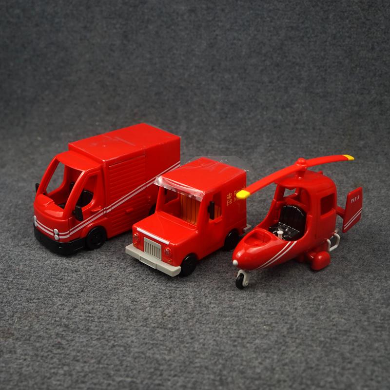 EB1 Postman Pat's Small Car and Aeroplane Scene Courier Royal Mail Toy Ornament
