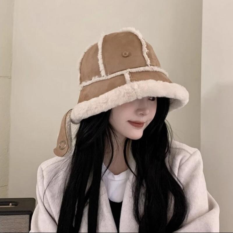 Winter Mustang Fur Bucket Hat beige