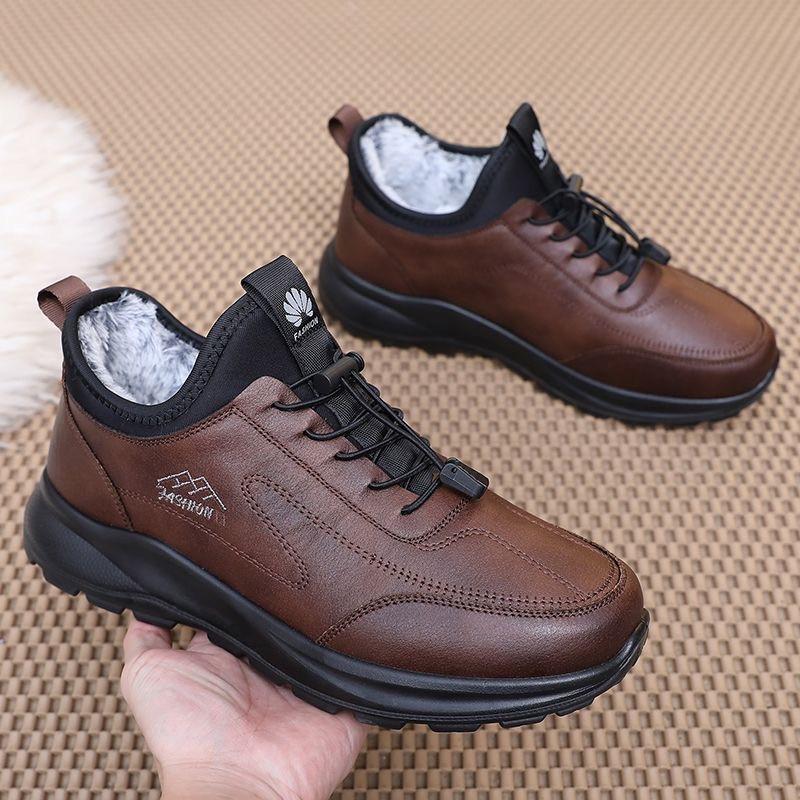 Winter Thickened Men's Snow Boots Velvet Cotton Shoes Light Walking Lock Warm Men's Leather Cotton Shoes Men