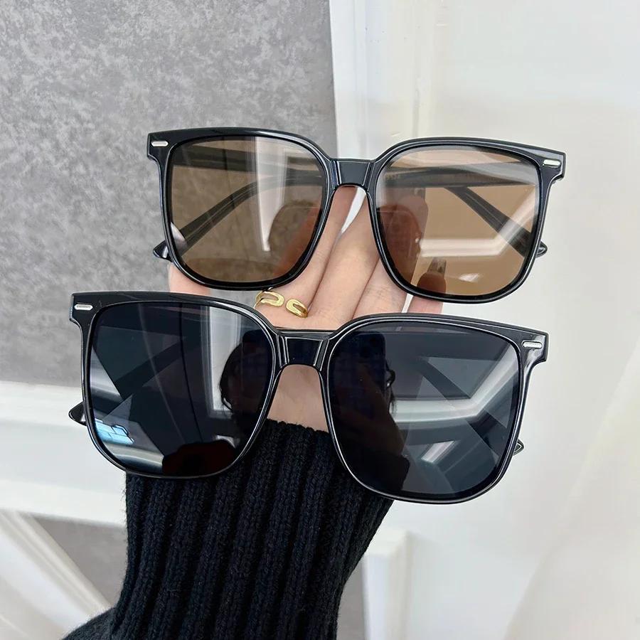 Designer Brand Square Sunglasses Women Men Casual Big Frame Sun Glasses Female Mirror Colors Luxurious Fashion