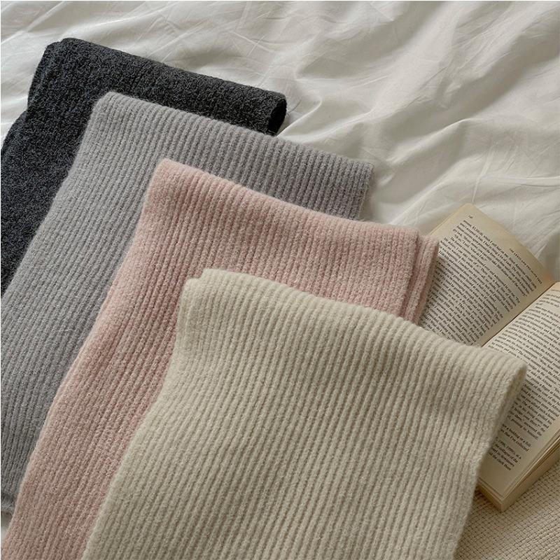 New fashion style solid color simple multi-color delicate skin-friendly knitted scarf