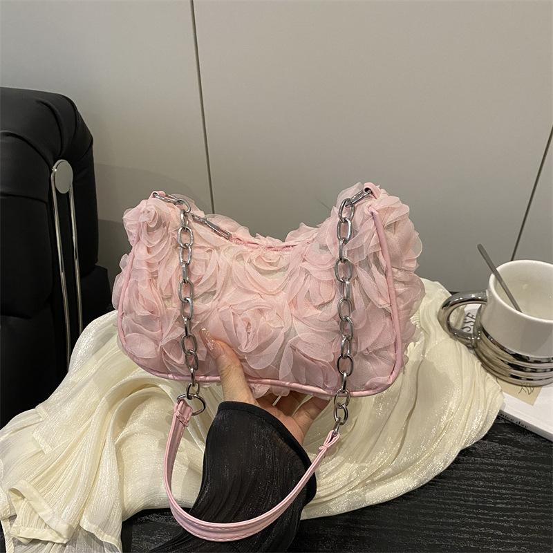 3D Rose Banquet Bag, Zipper Closure, New Romantic and Cute Mesh Underarm Bag, Fashiable and Versatile Women's Bags