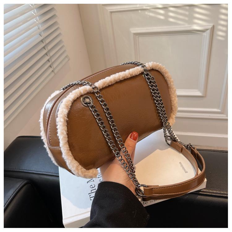 Versatile Mao Mao splicing shoulder bag autumn and winter new 2025 fashion popular chain handbag retro messenger bag women 2870₽