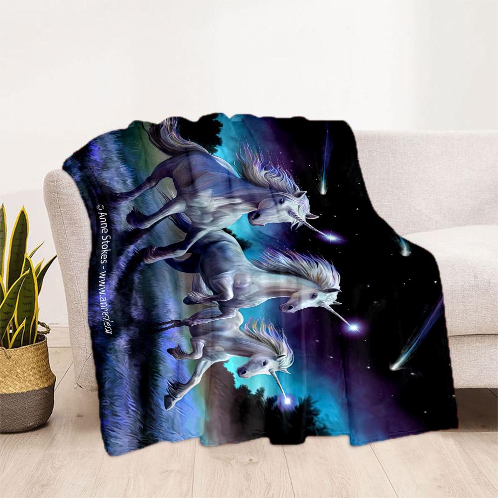 Gothic Style Blanket Comfortable Perfect for Bed Picnics Couch Four Seasons Multipurpose Playful Design Birthday Christmas Gift Blanket