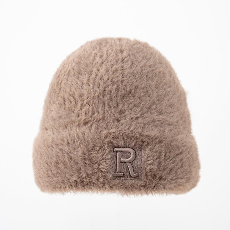 Winter New Hat Women's Big Head Circumference Letter Wool Hat Imitation Mink Autumn and Winter Warm Knitted Hat Tide