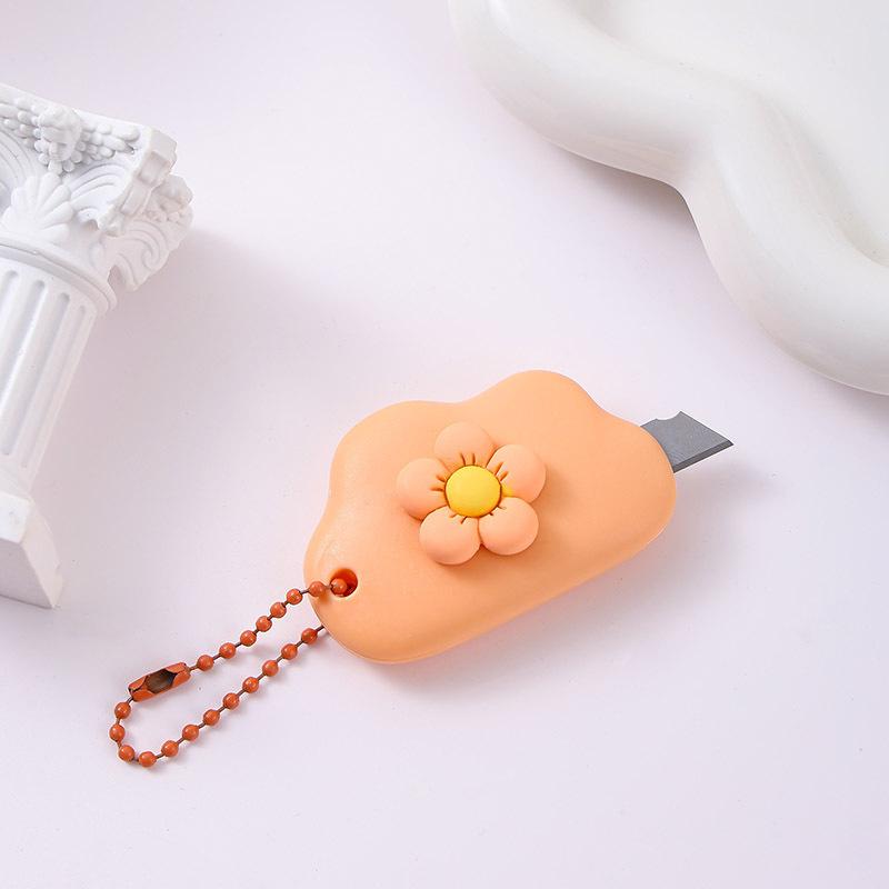 

1 шт. Kawaii Mini Flower Pocket Cloud Art Utility Knife Box Knife Paper Craft Wraping Blade Canvas