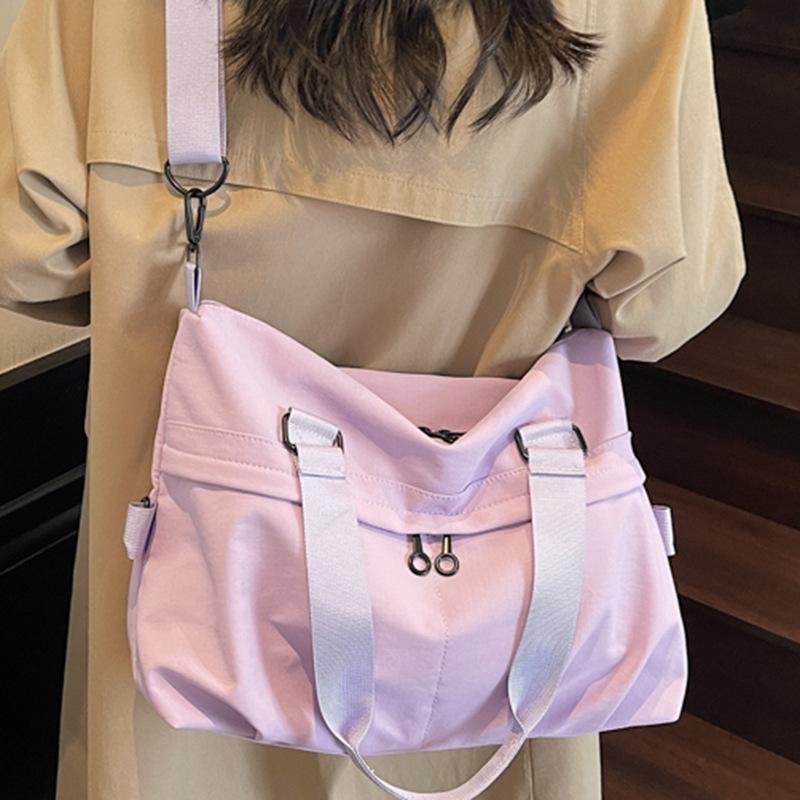 Leisure sports large-capacity handbag 2025 new Korean version fashion foreign style shoulder bag simple travel messenger bag