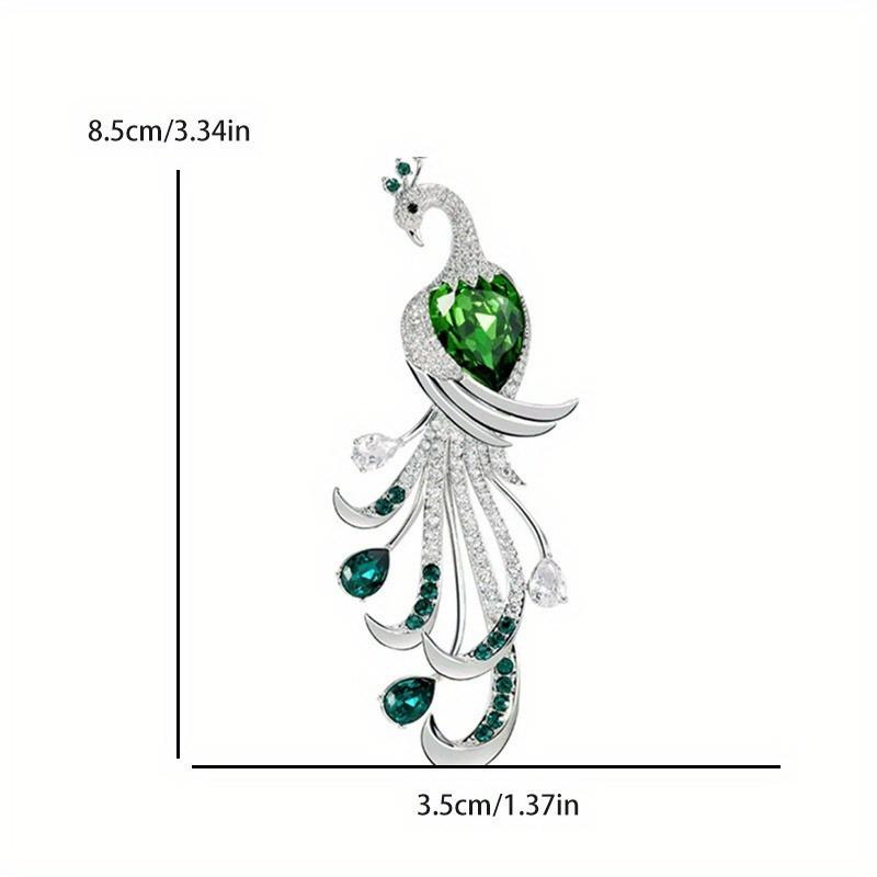 Luxury and Fashionable Peacock Open Screen Brooch, European and American Retro Colored Enamel Pin Accessories