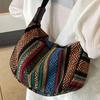 Borsa a tracolla stile tribale, Pieghevole a tracolla con chiusura a zip, Fantasia a righe, Tema bandiera Fodera bordata dipinta Lavabile a mano