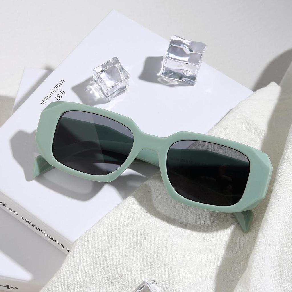 Xunge S05136 Women's Multicolor Square Sunglasses - European & American Trendy Style