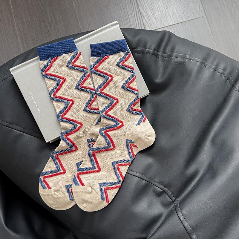 Graffiti Line Socks for Women, Autumn Retro Three-dimensional Relief Mid-calf Socks, Unique and Trendy Color Contrast Socks for Women