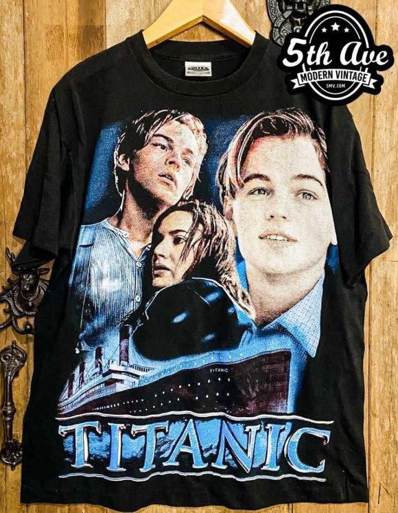 26 Titanic - AOP all over print New Vintage Movie T shirt Unisex T-Shirt M