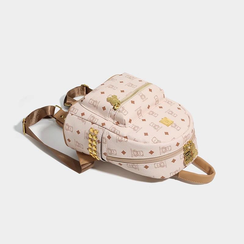 Backpack female backpack new niche leather college student schoolbag high sense large capacity female