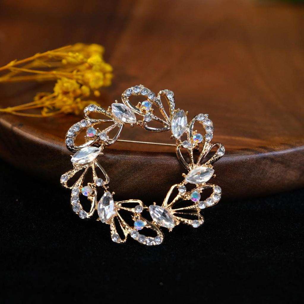 Elegante Europäische & Amerikanische Strassblumen Brosche, Anti-Exposition Pin, Damen Mode Kristall Kleidung Accessoire