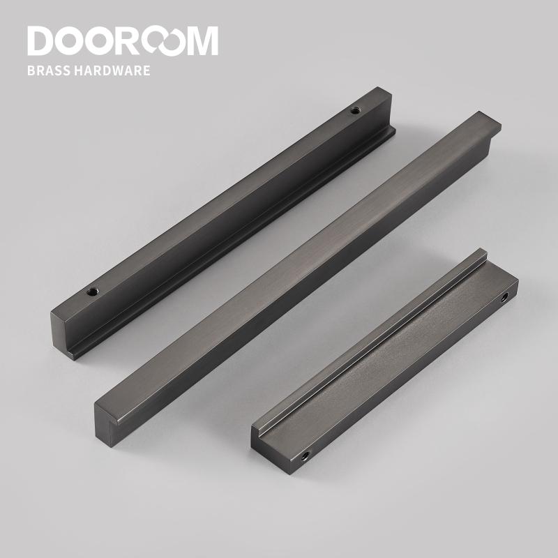 Dooroom Brass Furniture Handles Modern Fashion Grey Wardrobe Dresser Cupboard Cabinet Drawer Show Box Wine Bar Pulls Knobs