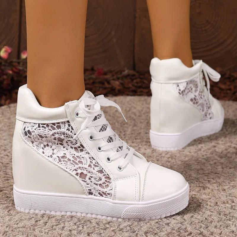 Damskie Sneakersy na Koturnie Platformie Gumowe Obcasy Sznurowane Buty Zwiększające Wzrost Białe Grube Podeszwy