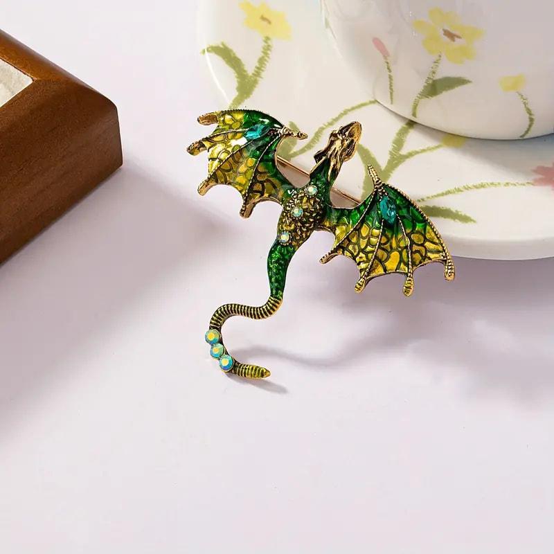 Retro Oil Dripping Flying Dragon Brooch Rhinestone Inlaid Enamel Brooches Pin