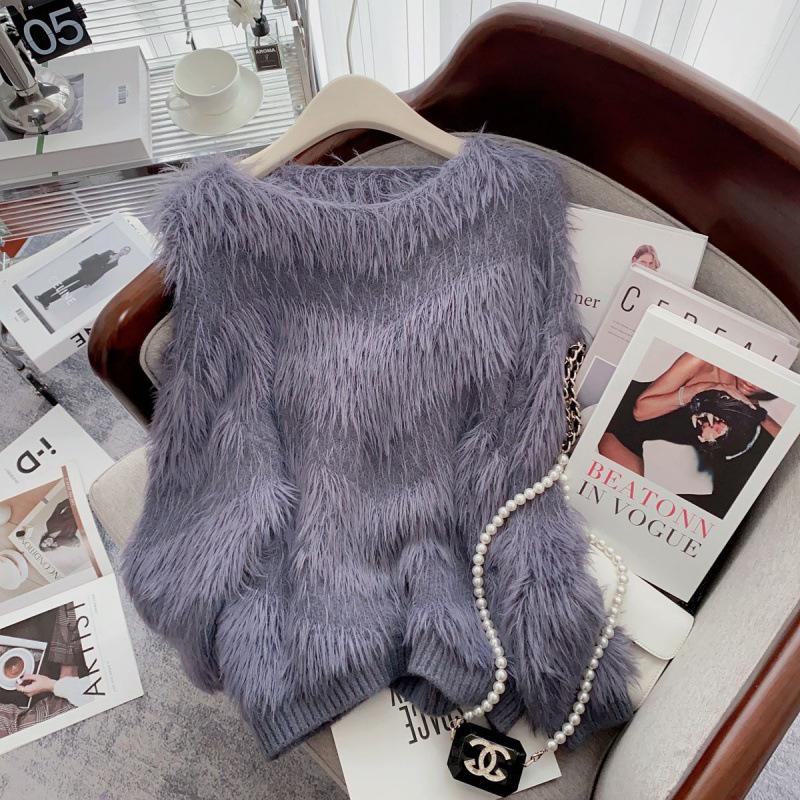 Women's French-Style Mink Wool Pullover Sweater - Soft, Cozy, and Thick for Autumn and Winter.