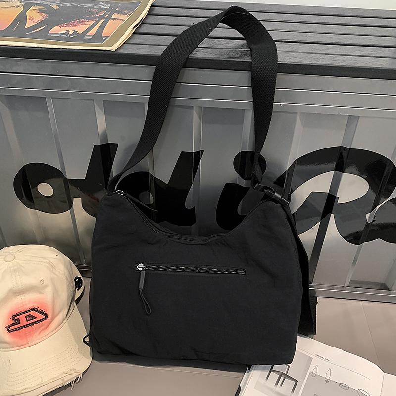 Commuter Pleated Hobo Bag Women's Large Capacity Waterproof Nylon Crossbody Bag Men's Shoulder Bag
