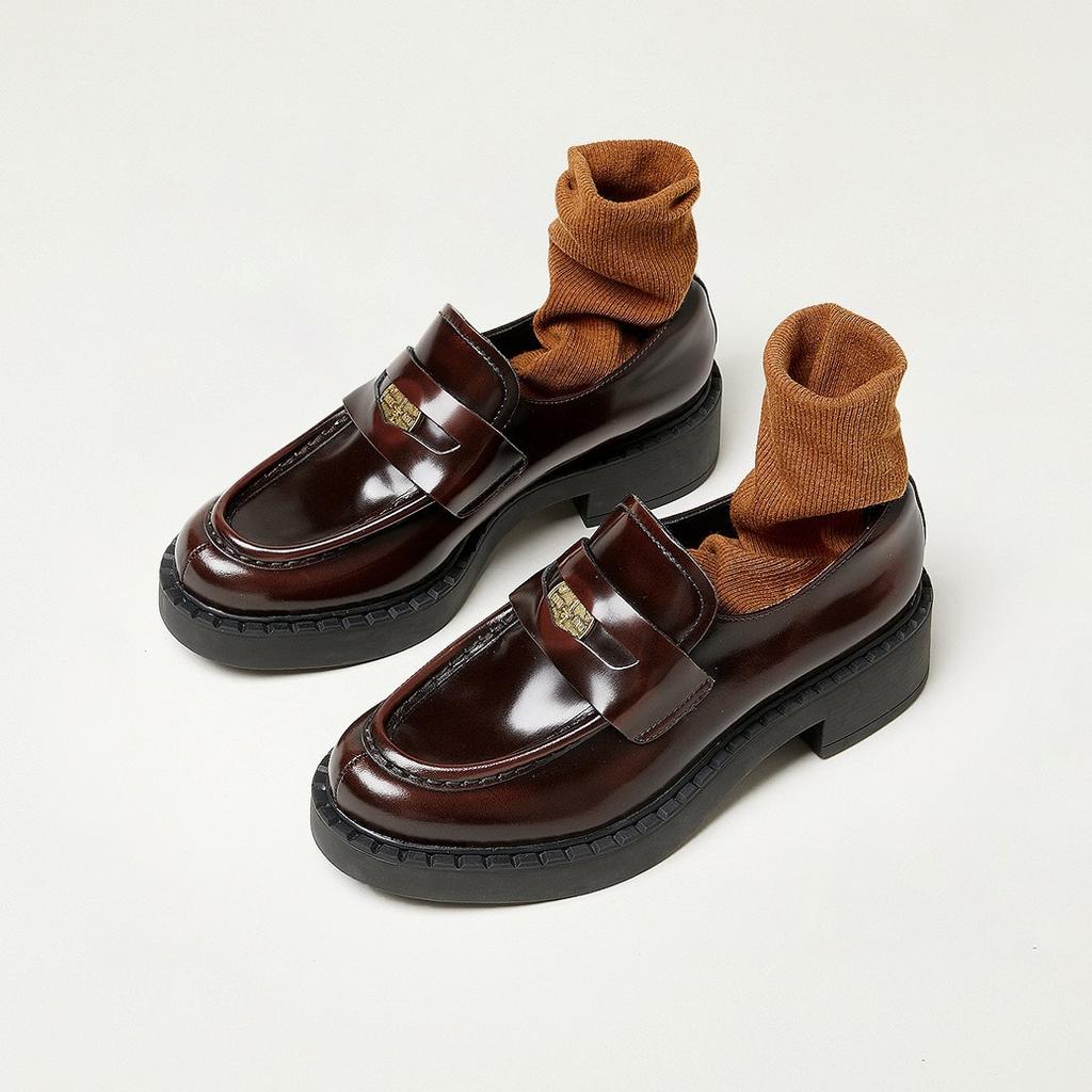 Hong Kong Small Gold Coin Platform Spring and Autumn Loafers Women's 2025 Spring and Autumn British Style Small Leather Shoes Black One-pedal 