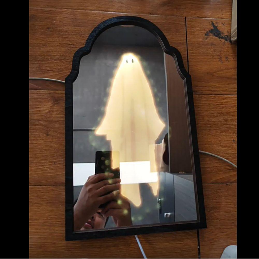 Spooky Halloween Ghost Mirror Creative LED Ghost Mirror Hologram Ghost Mirror  Prank Decor