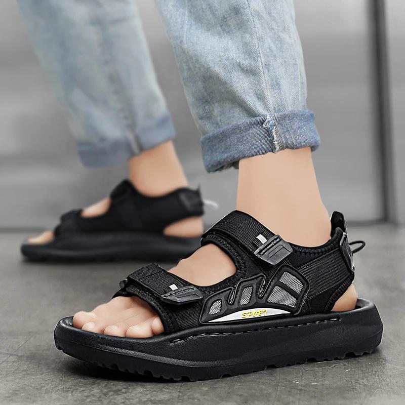 Sandali da Spiaggia da Esterno da Uomo alla Moda con Suola Morbida Sandali Estivi di Alta Qualità Scarpe da Spiaggia Maschili a Doppio Uso Sandali Beige Antiscivolo a Punta Aperta