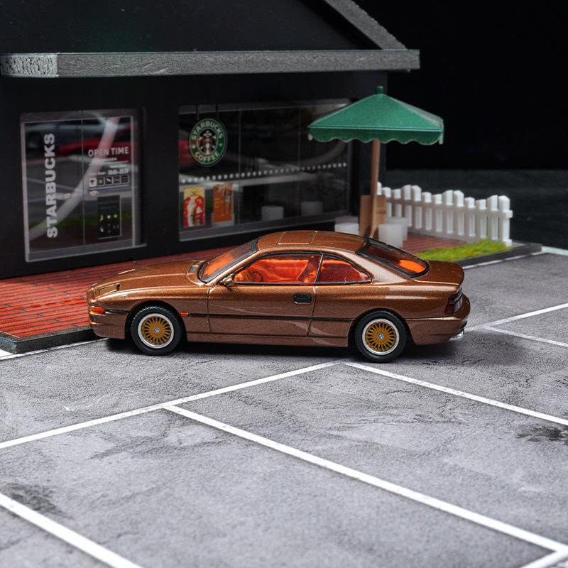 1/64 BMW 850 CSi Auto in Lega Diecast e Veicoli Giocattolo Modello di Auto Modello in Scala Miniatura Auto per Bambini