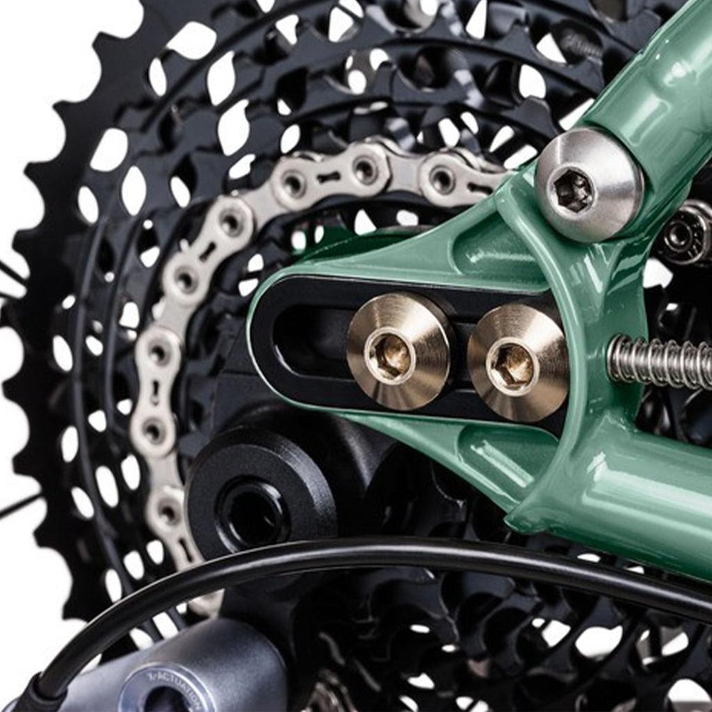 MOHEGIA Bicycle Chain 6/7/8 Speed: Lightweight Hollow Openwork 1/2 x