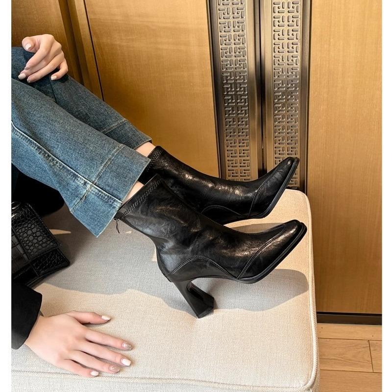 2025 French Square Toe Wasteland Temperament High Heel Skinny Boots Women's British Style Retro Booties