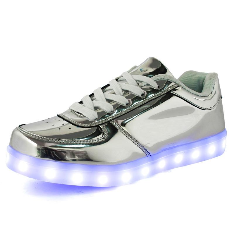 Bunte leuchtende Schuhe LED leuchtend aufladbar hell Herren und Damen Paar Lichtschuhe Gold und Silber Spiegel fluoreszierend leuchtende Lederschuhe