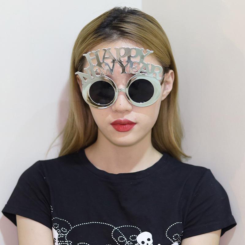 Happy  Year Glasses 2026 Photo Booth Props Party Glasses Christmas Gift Decorative Sunglasses Universal Size 1/5Pcs