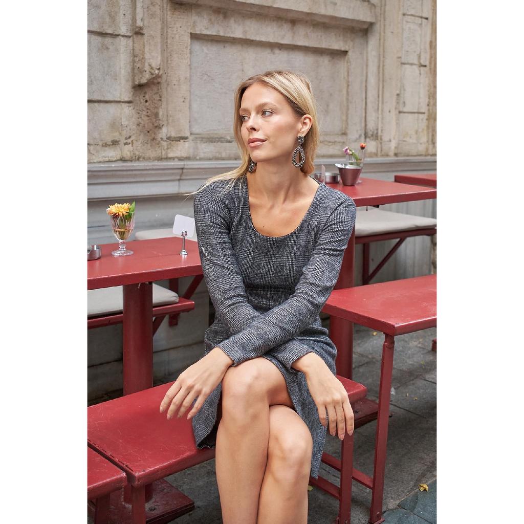 Patterned Winter Skirt Kilos Wool Flexible Fabric Dress-black Diagonal