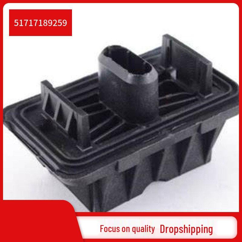 

BMW X3 E83, X5 E70, X6 E71 Опора для домкрата 51717189259 Inquiry