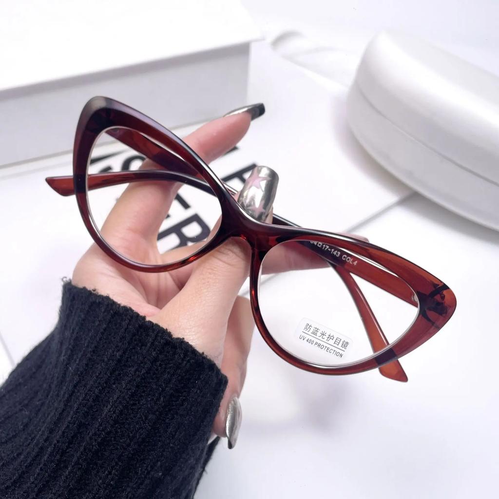 Fashion Cat Eye Flat Eyeglasses for Women Blue Blocking Light Retro Transparent Glasses High Quality Optical Frame Computer Goggles